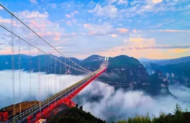 第一次去重庆在重庆北下高铁，然后我应该住什么地方？